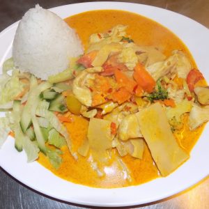 27.Thai Rot Curry Soße ( scharf )